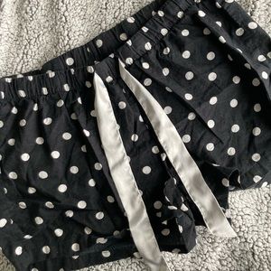 Old Navy black and white polka dot pajama shorts